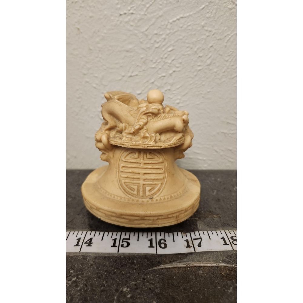 Chinese Dragon Foo Dog Seal Stamp Cream Color Resin Figurine Asian Art Decor